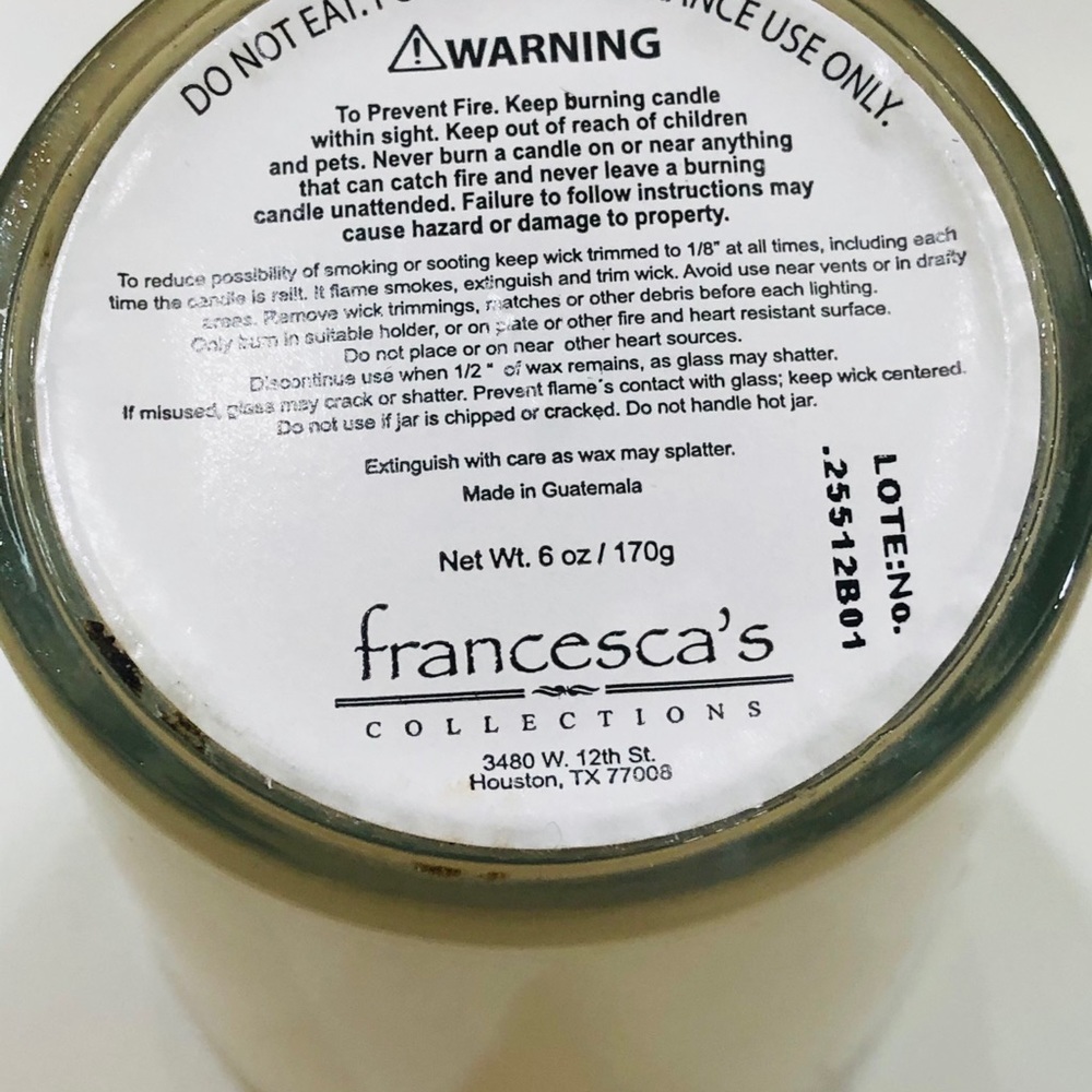Francesca's Collections SIGNATURE CANDLE~RARE. - Picture 8 of 8